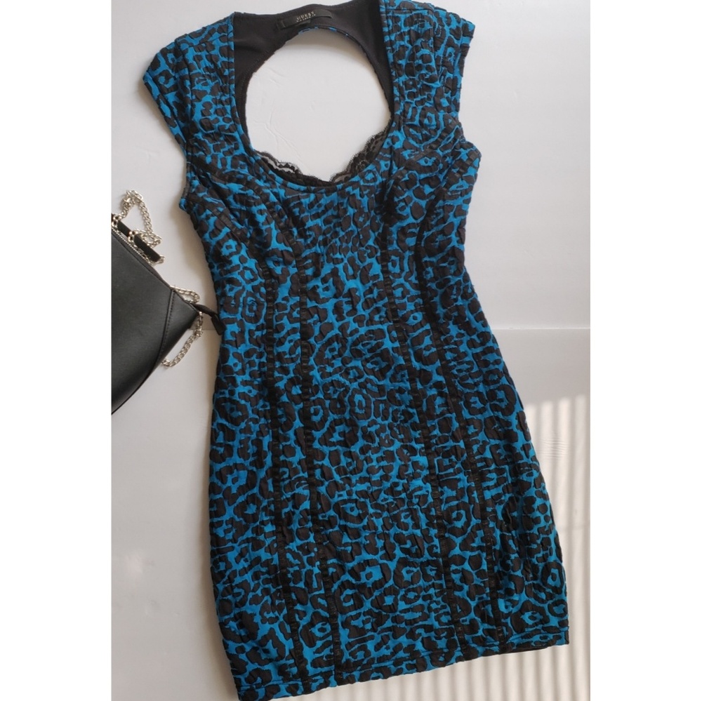 LIKE NEW🧡GUESS BODYCON DRESS!